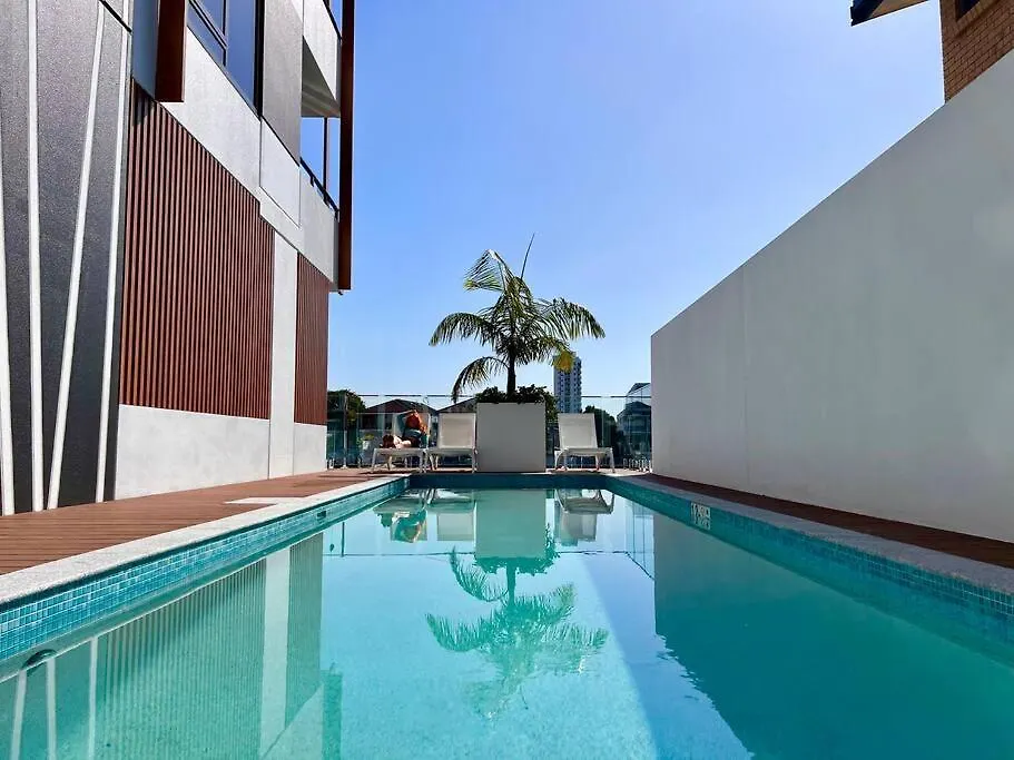 Family Apartment In Surfers Paradise Gold Coast