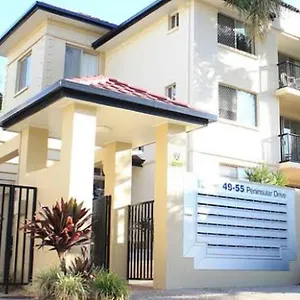 3 Bedroom Central Surfers Paradise Gold Coast