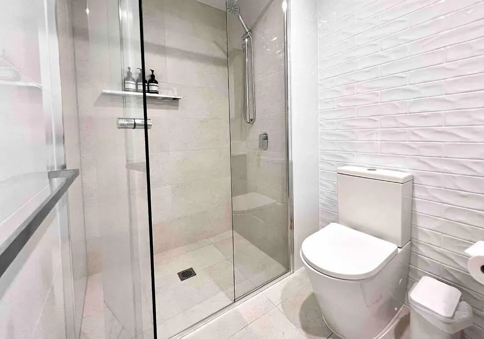 Family Apartment In Surfers Paradise Gold Coast