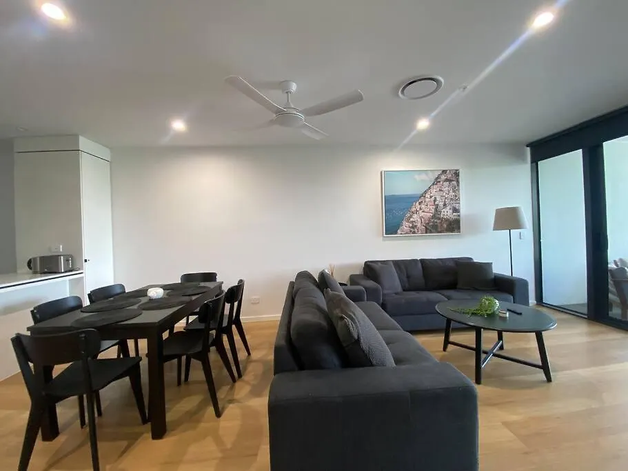 Family Apartment In Surfers Paradise Gold Coast 0*,