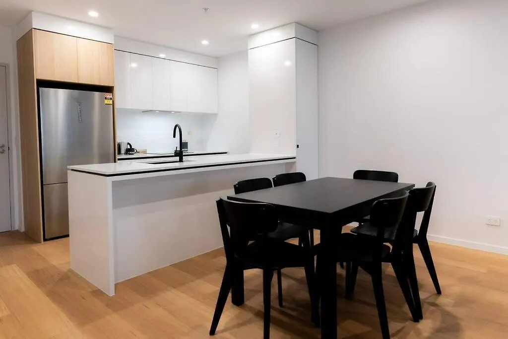 Family Apartment In Surfers Paradise Gold Coast